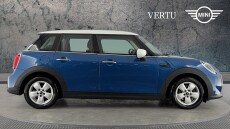 MINI Hatchback 1.5 Cooper Classic Premium 5dr Petrol Hatchback